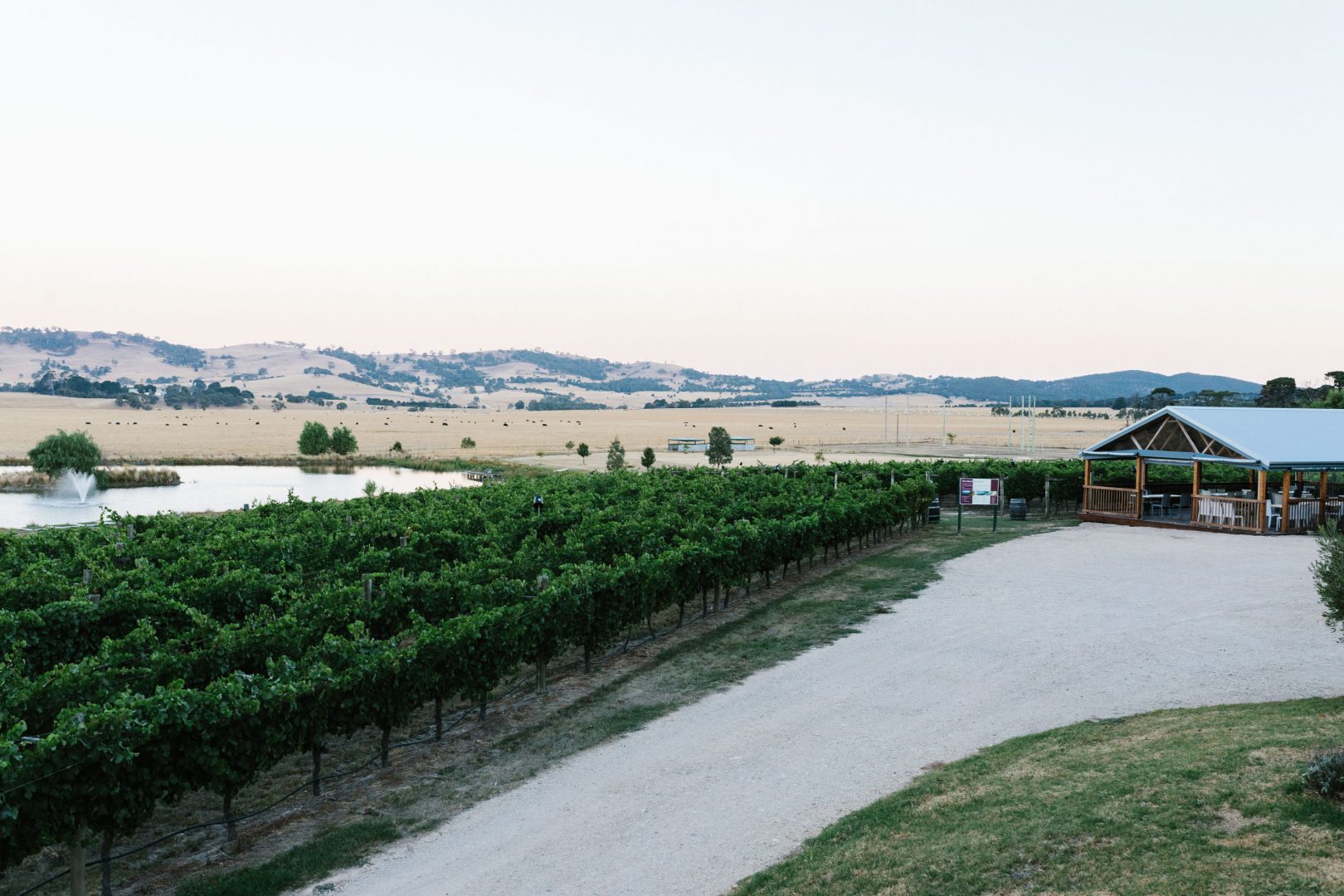 Cleveland Winery Resort Visit Macedon Ranges