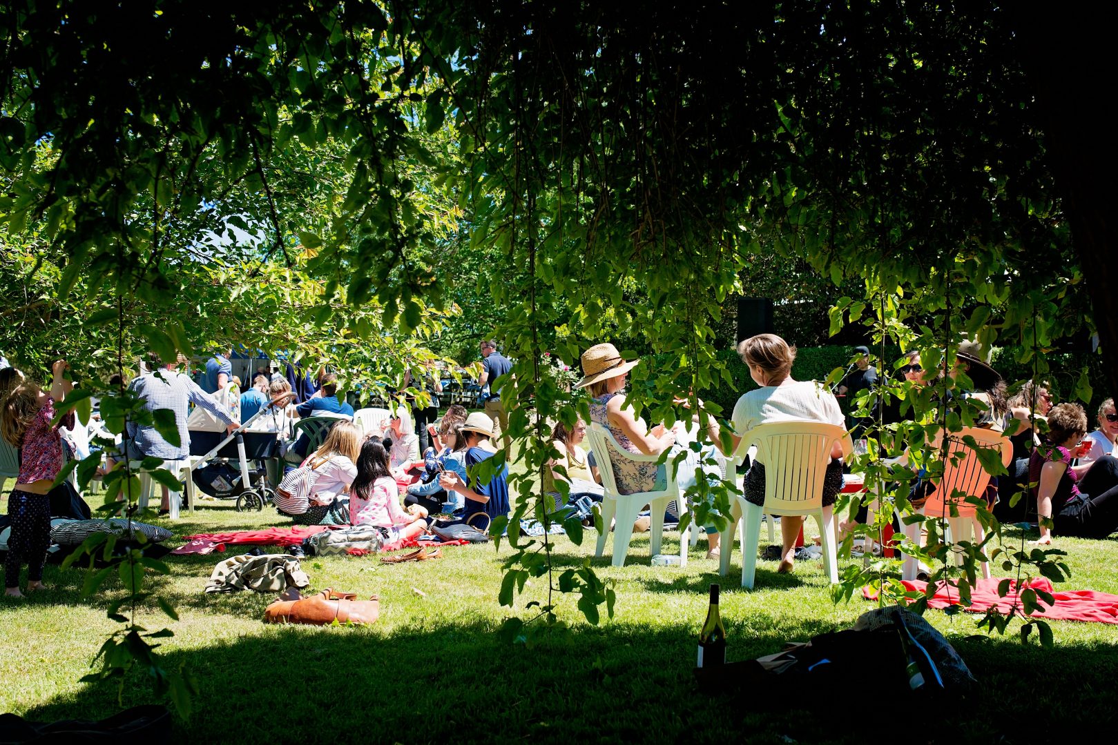 Picnic At The Park Parkside Winery Apr 25 2019 Visit Macedon Ranges